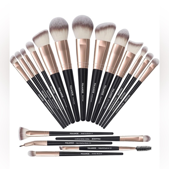 Brand New 18 Pcs Professional Makeup Brush Set/Black - Picture 1 of 11